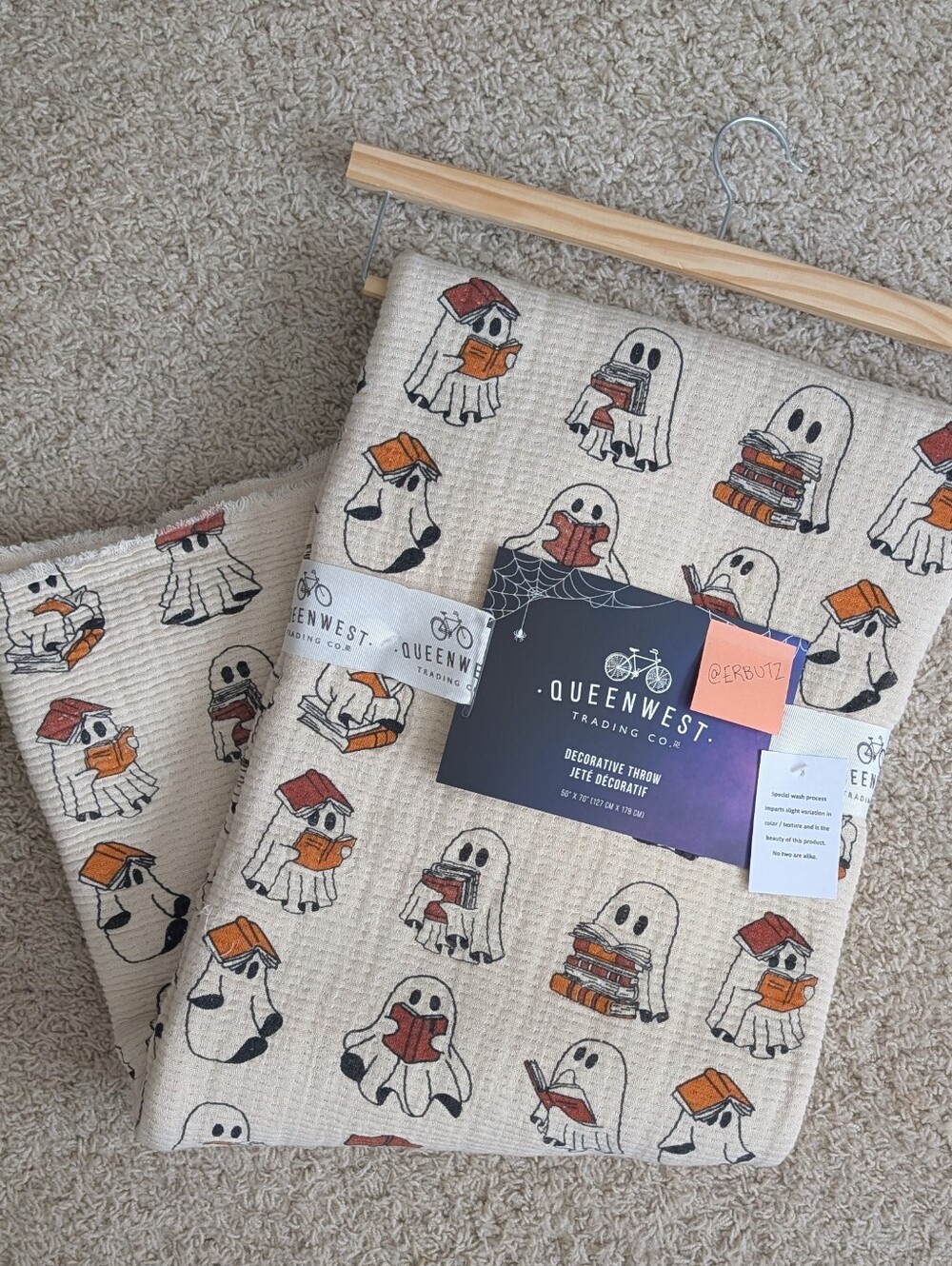 Viral 🎥 Queenwest Reading Ghosts Oversized Quilted Halloween Throw Blanket 📚👻